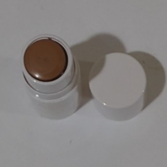 Mischo Beauty Contour Stick, Medium .28 oz - Picture 7 of 8
